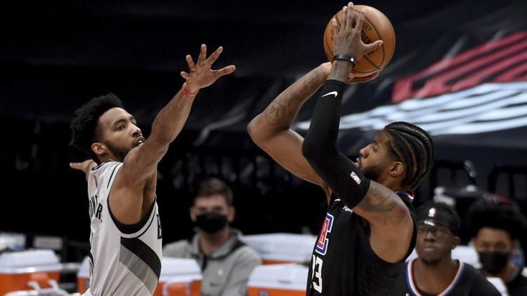 NBA'de Gecenin Sonuçları: Clippers, Blazers'ı Paul George önderliğinde devirdi