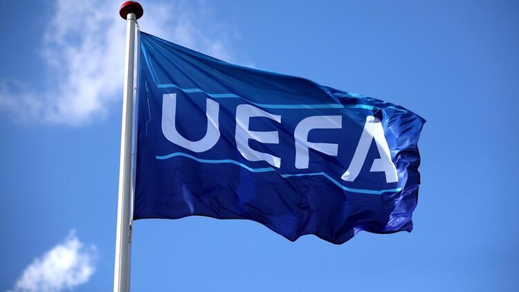 Son Dakika: UEFA duyurdu Bilbao ile Dublin yerine Sevilla ve St. Petersburg ev sahibi olacak