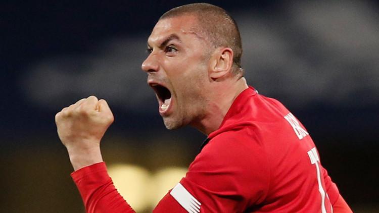 Burak Yılmaz'dan şampiyonluk paylaşımı! Fransa bunu konuşuyor...