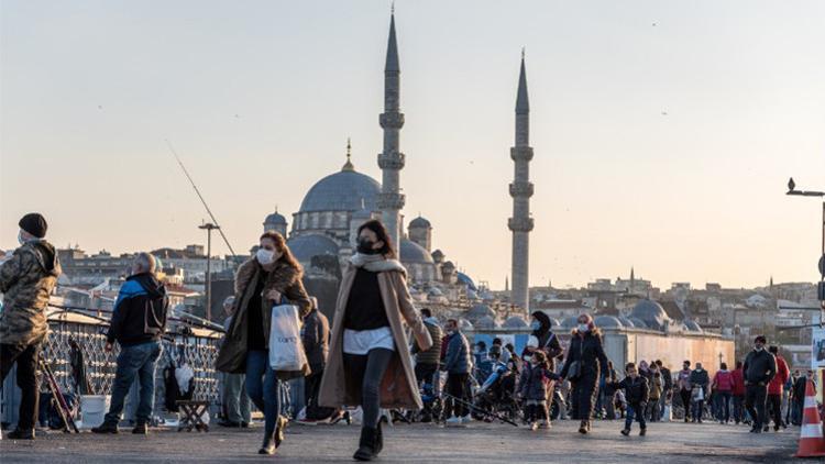 Pandemiden sonra hayat... Her yıl aşı mı olacağız? | 9 SORU 9 YANIT
