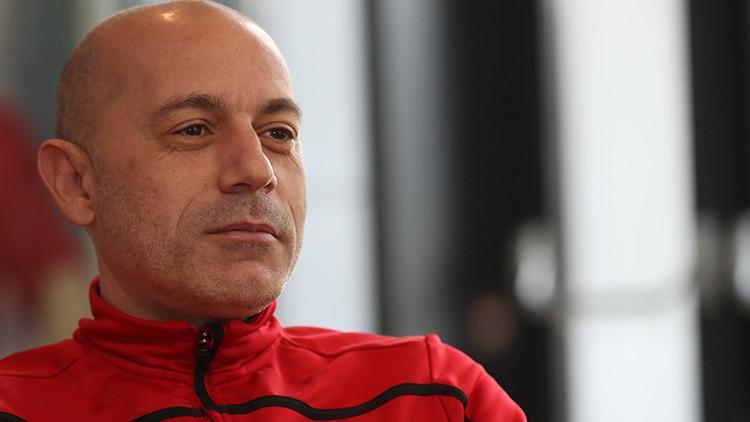 Cüneyt Çakır'ın unutamadığı amatör maç şaşırttı! "Her şey o gün başladı"