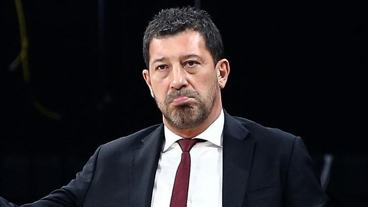 Pınar Karşıyaka Başantrenörü Ufuk Sarıca: "Biz savaşçı bir takımız, her şeyi yapabiliriz"