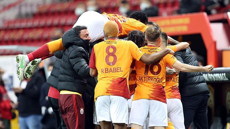 Aslan aslanlığını yaptı