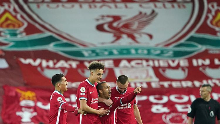 İngiltere'de tribünler 17 Mayıs'tan itibaren yeniden seyirciye kavuşacak