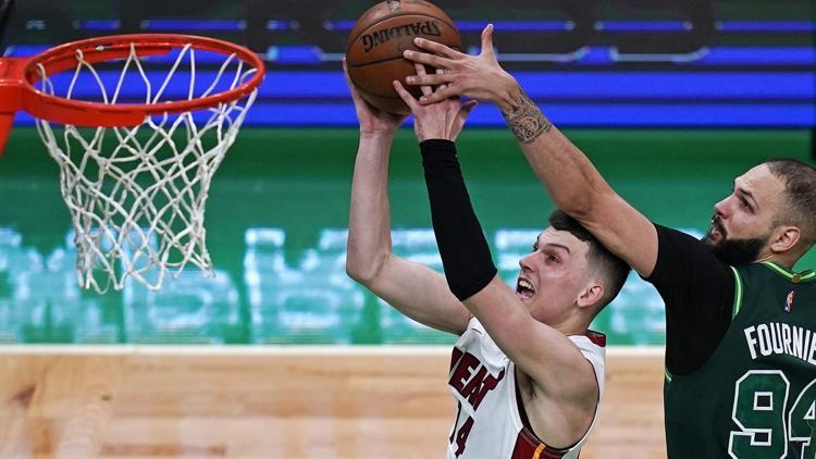 NBA'de Gecenin Sonuçları: Celtics'i mağlup eden Heat, play-off biletini kaptı