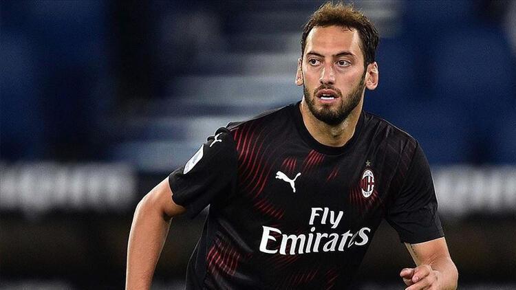 Milan'dan Hakan Çalhanoğlu'nun durumu belirsizliğini koruyor