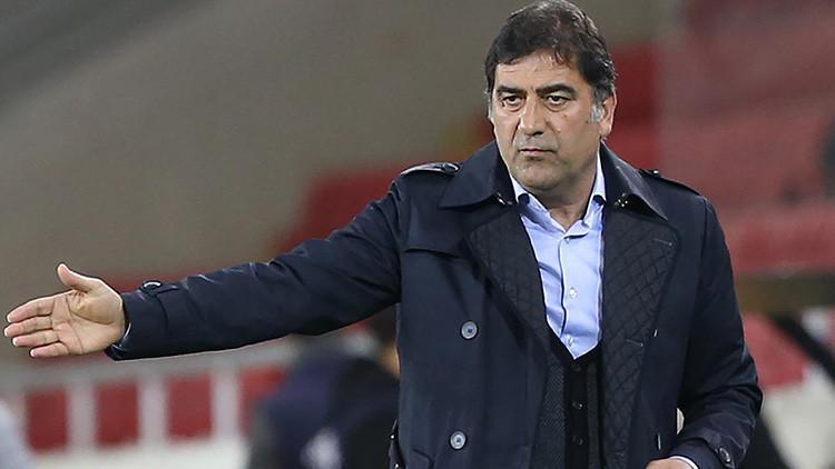 Ünal Karaman'dan oyuncularına teşekkür! "Namuslu, ahlaklı, şerefli..."