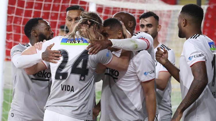 Tebrikler Beşiktaş ikram geri çevrilmedi