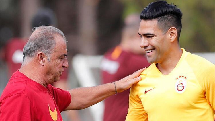 Galatasaray'da Radamel Falcao'dan kafaları karıştıran paylaşım!