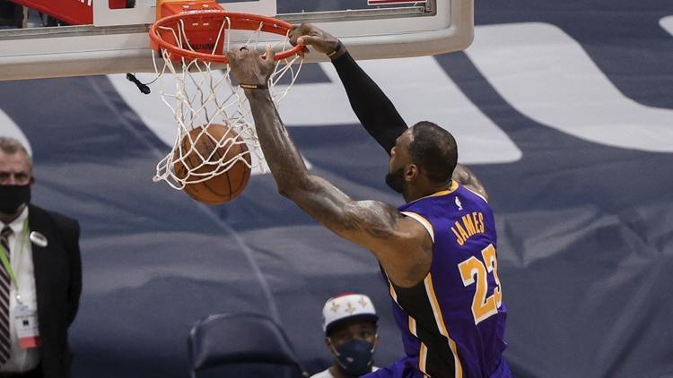 NBA'de Gecenin Sonuçları: Son şampiyon Lakers, play-in turuna kaldı! Rakip Warriors...