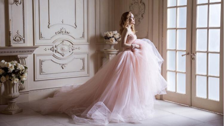 Düğün Elbise Modelleri 2021: Uzun, Kısa ve Tesettür Düğün Elbiseleri
