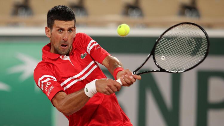 Novak Djokovic, Fransa Açıkta ikinci turda