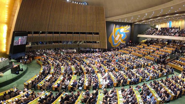 İran ve Orta Afrika Cumhuriyeti'nin BM'de oy kullanma hakkı askıya alındı