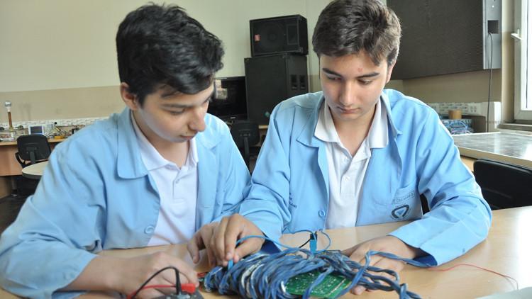 12’nci sınıf öğrencilerine kariyer paketi