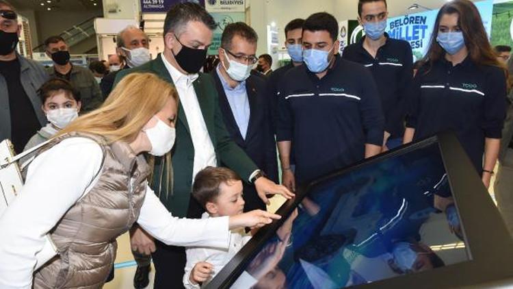Bakan Pakdemirli, Verimlilik ve Teknoloji Fuarı'nı ziyaret etti