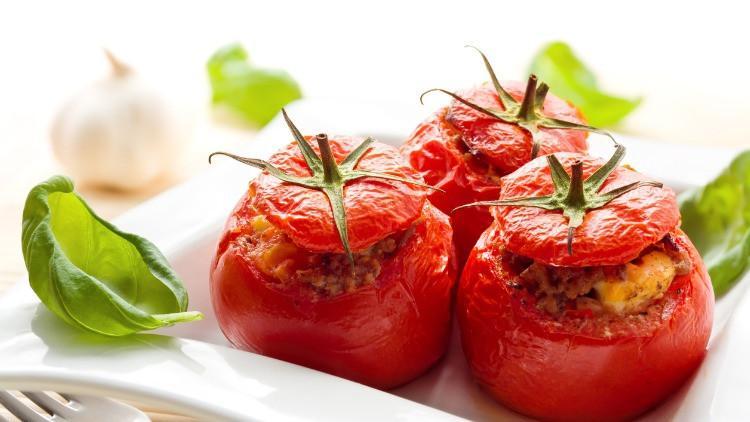 Yumurtalı Domates Dolması Tarifi
