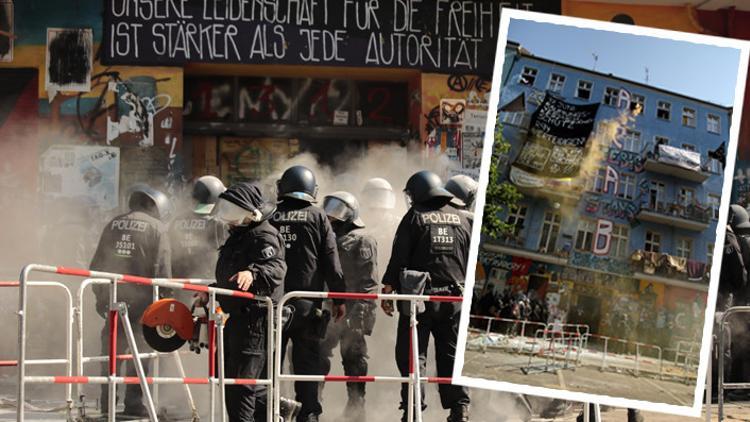 Polis zorla girdi