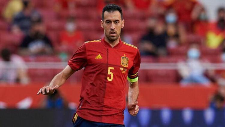 Sergio Busquets, İspanya kampına geri dönüyor! Kovid-19 testleri negatif...