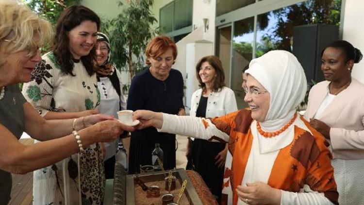 Emine Erdoğan: Dünyada sevginin dilini hakim kılmak istiyoruz
