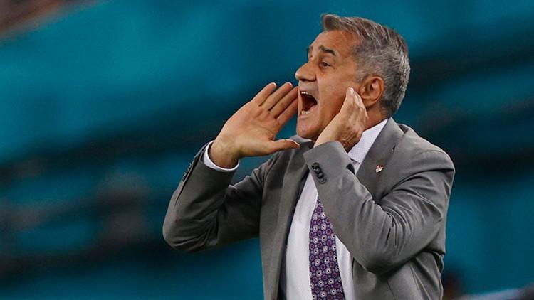 Son Dakika Haberi... Şenol Güneş'ten flaş EURO 2020 yorumu! 'Hayal ettiğimiz gibi olmadı'