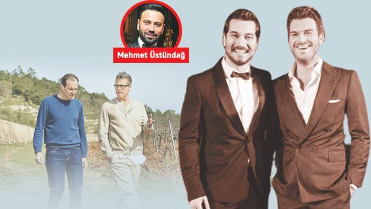 Çağatay Ulusoy ve Kıvanç Tatlıtuğ kolları sıvadı... Üzüm bağı aldılar sıra şarapta!