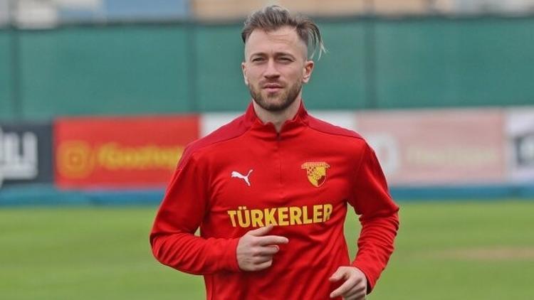 Geçen sezon Göztepe'de forma giyen Peter Zulj, Başakşehir yolunda
