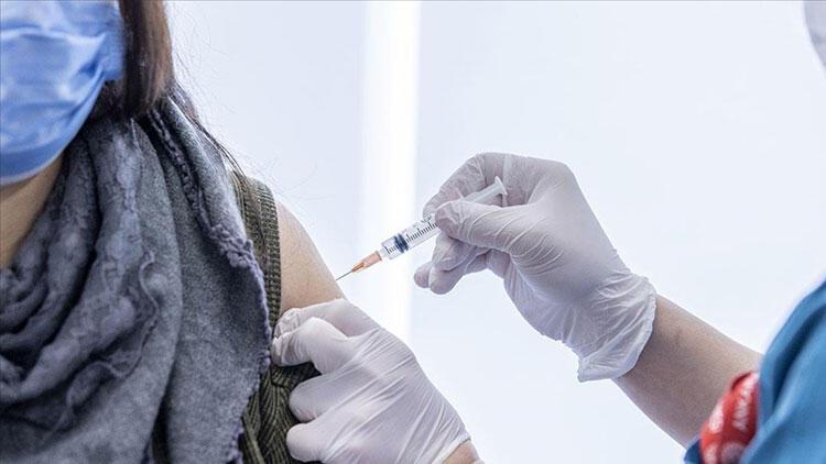 Aşılamada yeni yöntem... Hastalığı geçirenlere tek doz aşı yapılacak