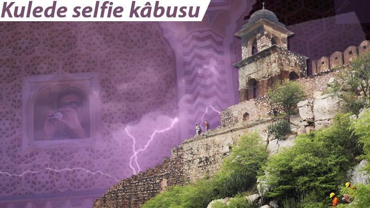 Son dakika haberi: Hindistan'da yıldırım faciası: 50'den fazla ölü: Selfie çekerken can verdiler!