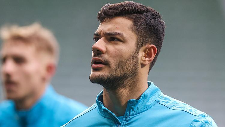 Son Dakika Transfer Haberi: Ozan Kabak'a Schalke'den resmi transfer izni