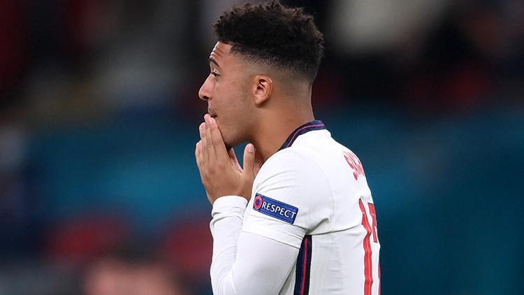Jadon Sancho'dan ırkçılık tepkisi: "Nefret asla kazanmayacak"