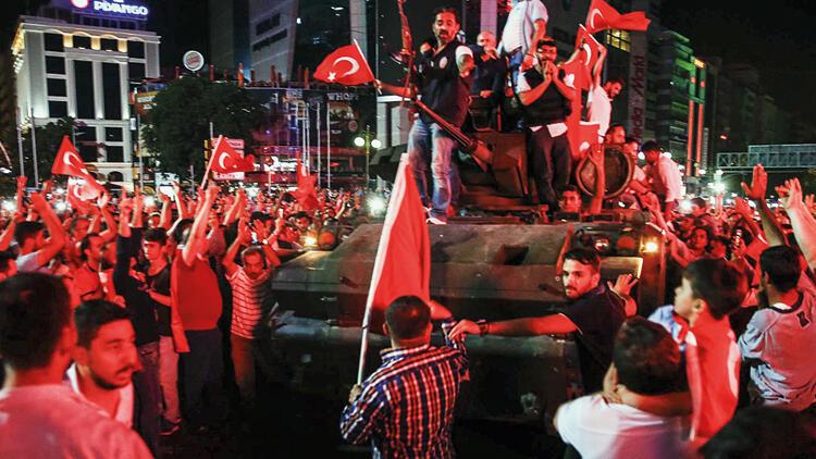 15 Temmuz Demokrasi ve Milli Birlik Gününde Türkiye tek ses oldu