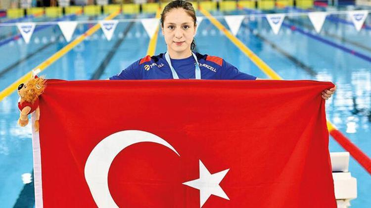 Merve Tuncel finalde yüzmek istiyor!