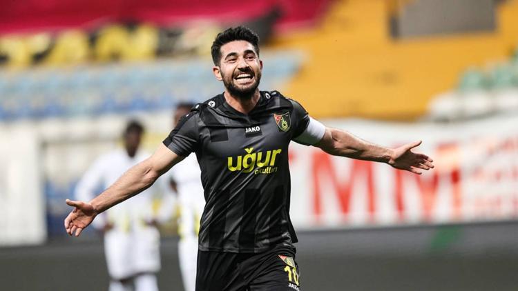 Hatayspor ile anlaşan Onur Ergün, İstanbulspor'a veda etti