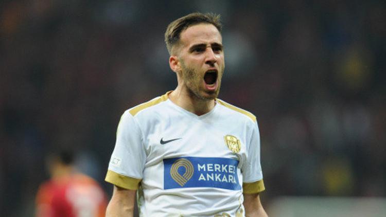 Göztepe'den sağ beke Stelios Kitsiou takviyesi