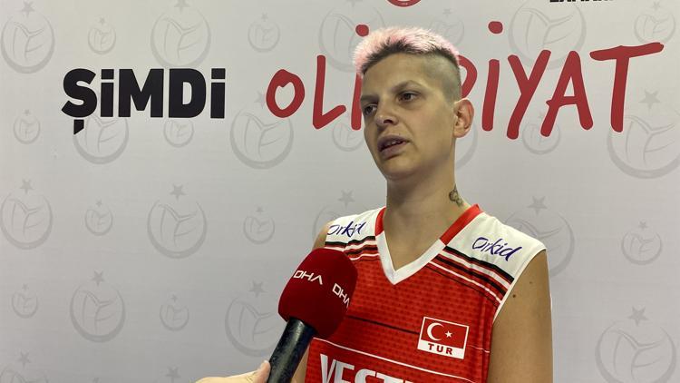 Ebrar Karakurt: "Olimpiyatlarda ay-yıldızın hakkını vermeye çalışacağız..."