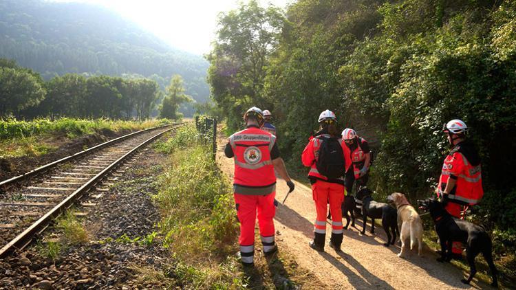 80 istasyon, 600 km’lik demir yolu hasar gördü