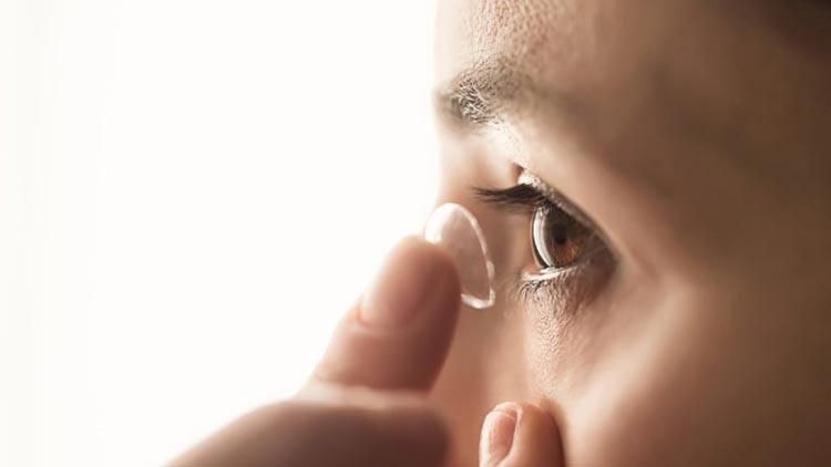 Kontakt lens kullanırken dikkat etmeniz gereken 10 kural