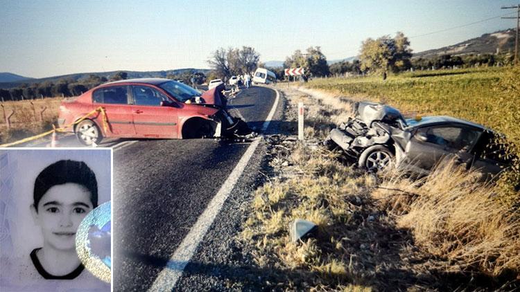 Manisa'da feci kaza! 3 araç karıştı: 1 çocuk öldü, 6 kişi yaralandı