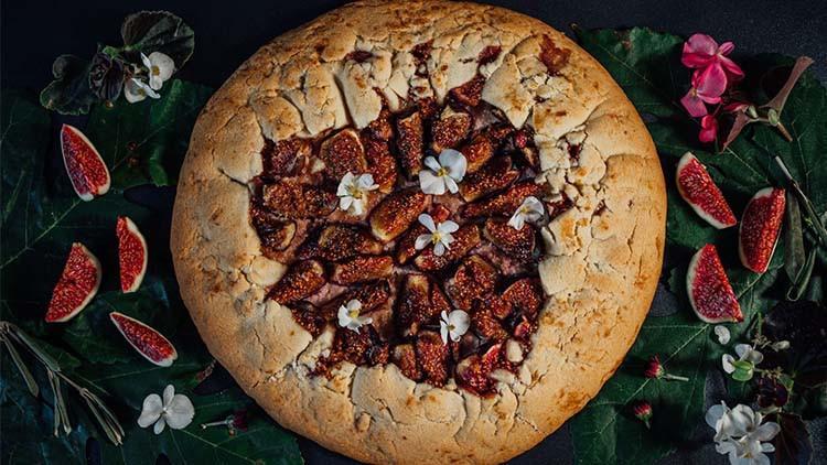 Enfes Bir Rustik Tat: Taze İncirli Galette