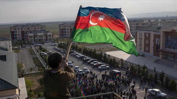 Azerbaycanın Karabağdaki tarihi zaferinin üzerinden bir yıl geçti