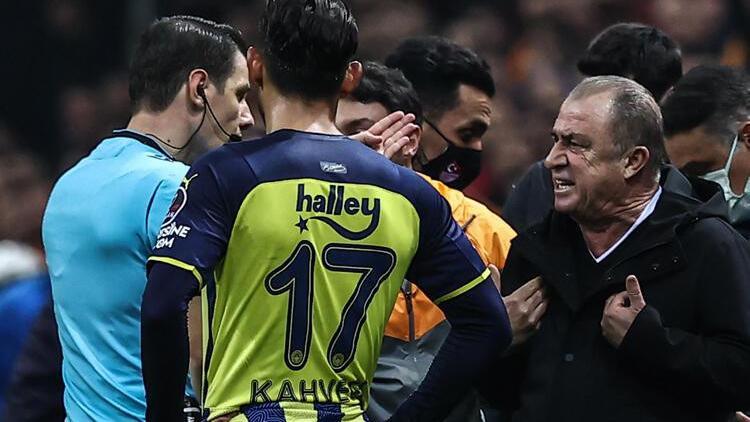 Son dakika: Galatasarayda Fatih Terim derbi sonrası ilk kez bugün konuşacak Son dakika: Galatasarayda Fatih Terim derbi sonrası ilk kez bugün konuşacak
