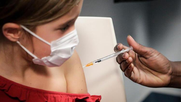 Kanadalı babanın kızını görmesine korona aşısı engeli
