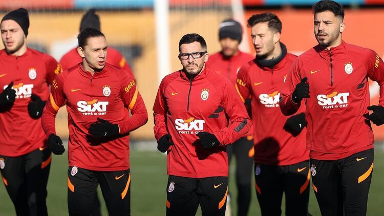 Galatasarayda Taylan Antalyalı ve Omar Elabdellaoui takımla çalıştı