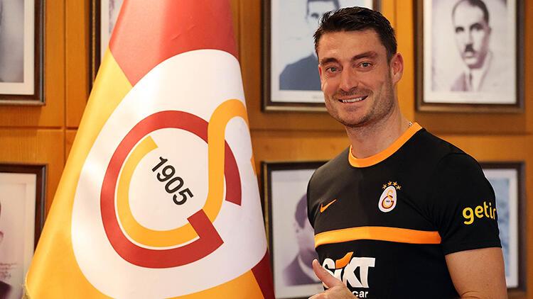 Hürriyet: Galatasaray, yardımcı antrenörlük görevine Albert Rierayı getirdi