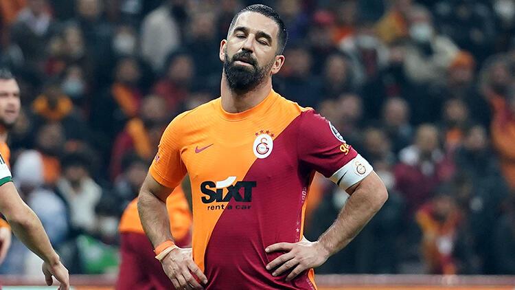 Galatasarayda Arda Turandan Kasımpaşa maçı sonrası flaş sözler: Utanıyorum