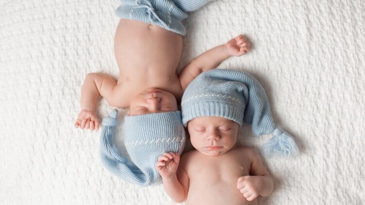 İkiz bebek nasıl olur, belirtileri nelerdir? İşte ikiz bebek ihtimalini artıran farktörler