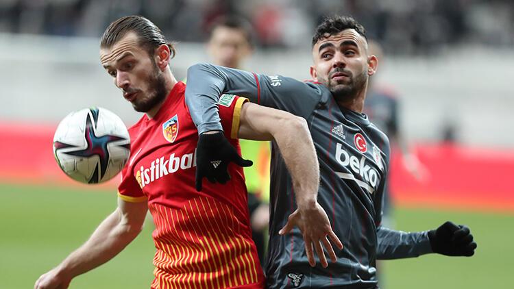 Son Dakika: Beşiktaş, Ziraat Türkiye Kupasına veda etti Kayserispor 2 golle turladı, Trabzonsporun rakibi oldu