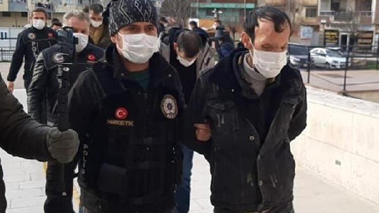 Türkiyenin ilk yüz nakli yapılan kişilerinden Recep Sert gözaltında: Ben yapmadım, göreceksiniz