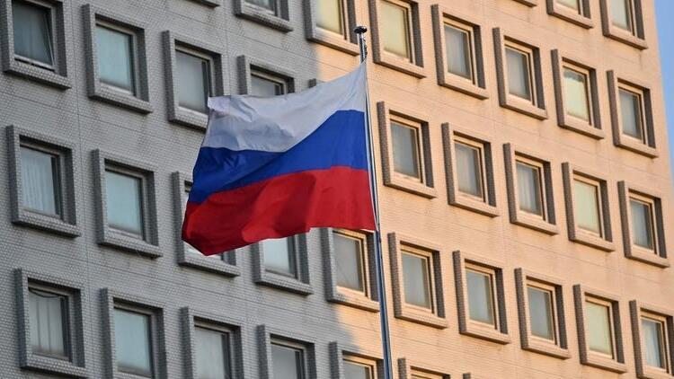 Japonya, diplomatlar dahil 8 Rus vatandaşını sınır dışı edecek