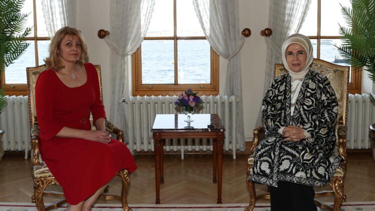 Emine Erdoğan, Desislava Radeva ile bir araya geldi